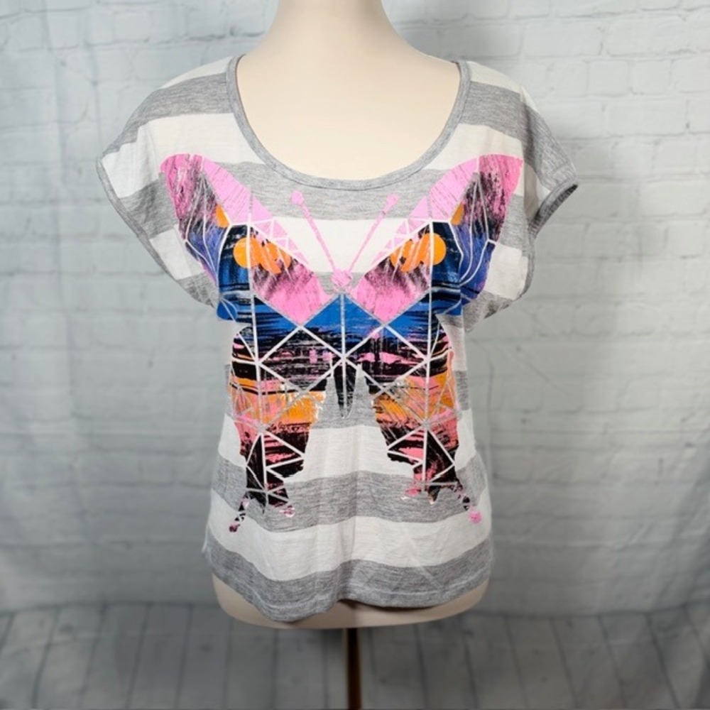 NWOT No Boundaries Butterfly Graphic Striped Tee Juniors M 7-9 Y2K